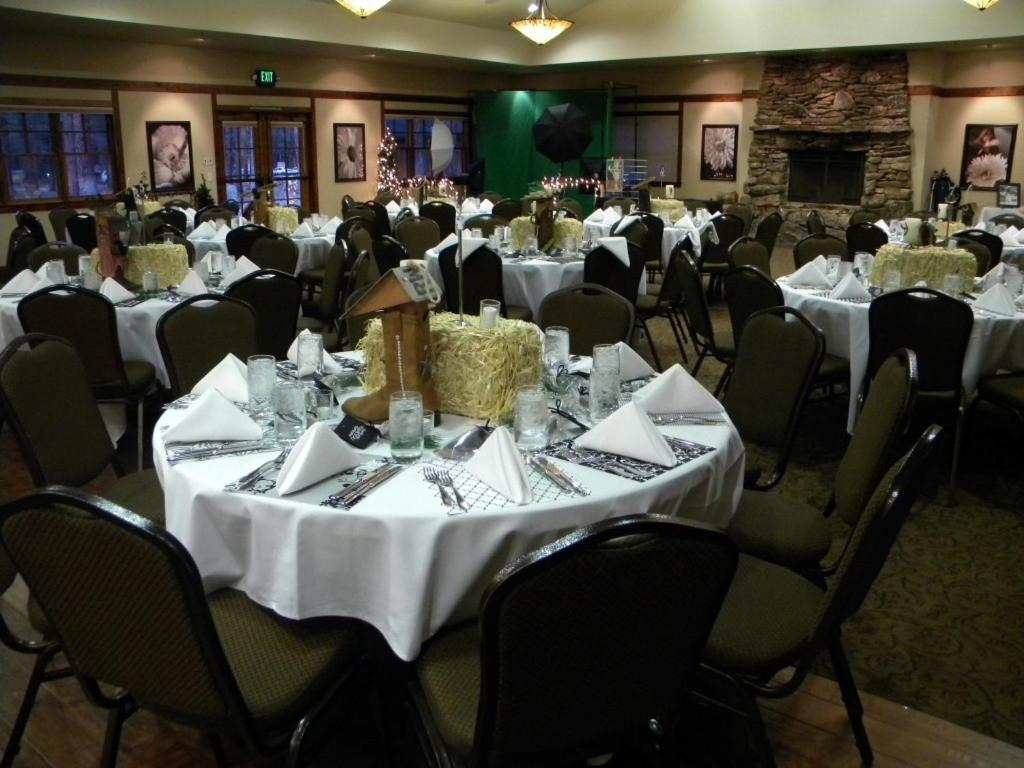 Fivepine Lodge سيسترز المظهر الخارجي الصورة